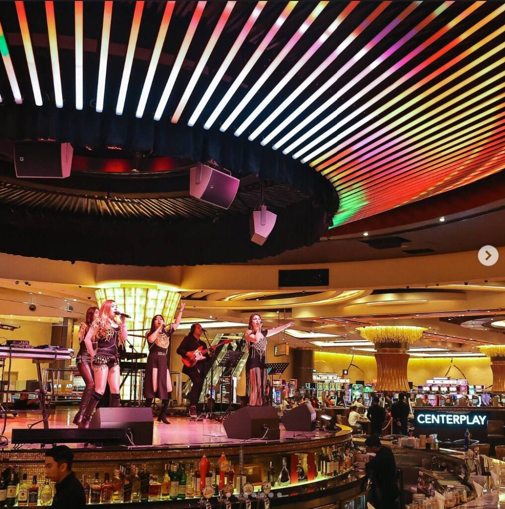 live band casino